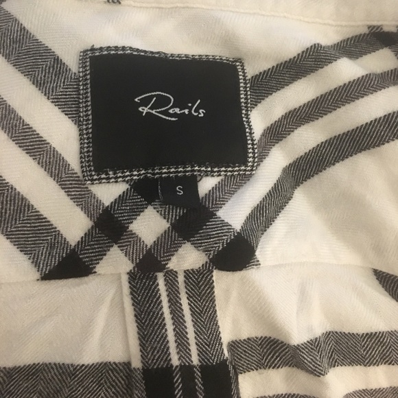 Rails button down - Picture 2 of 3